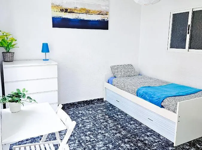 Cosy Apartment With Balcony Between Beach & Center 6P Apartamento Valência