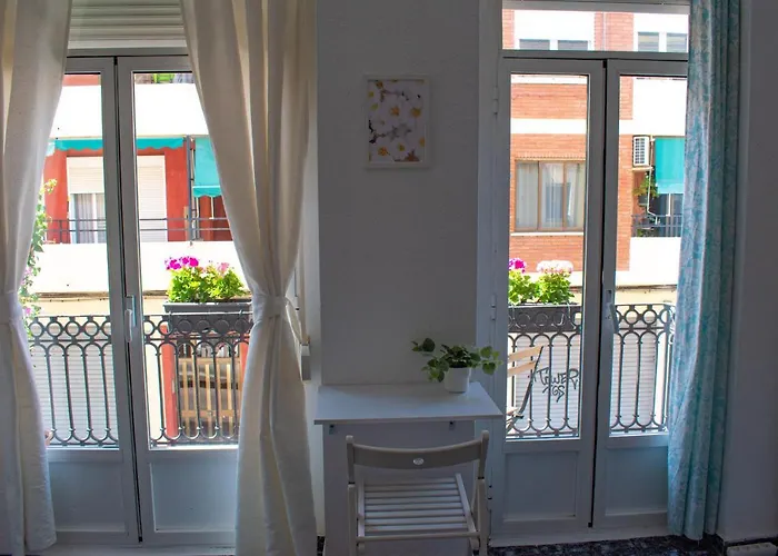 Cosy Apartment With Balcony Between Beach & Center 6P Apartamento