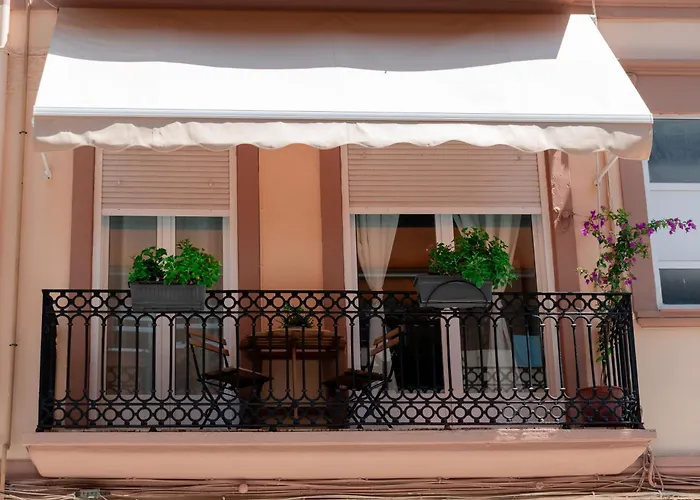 Cosy Apartment With Balcony Between Beach & Center 6P Apartamento *